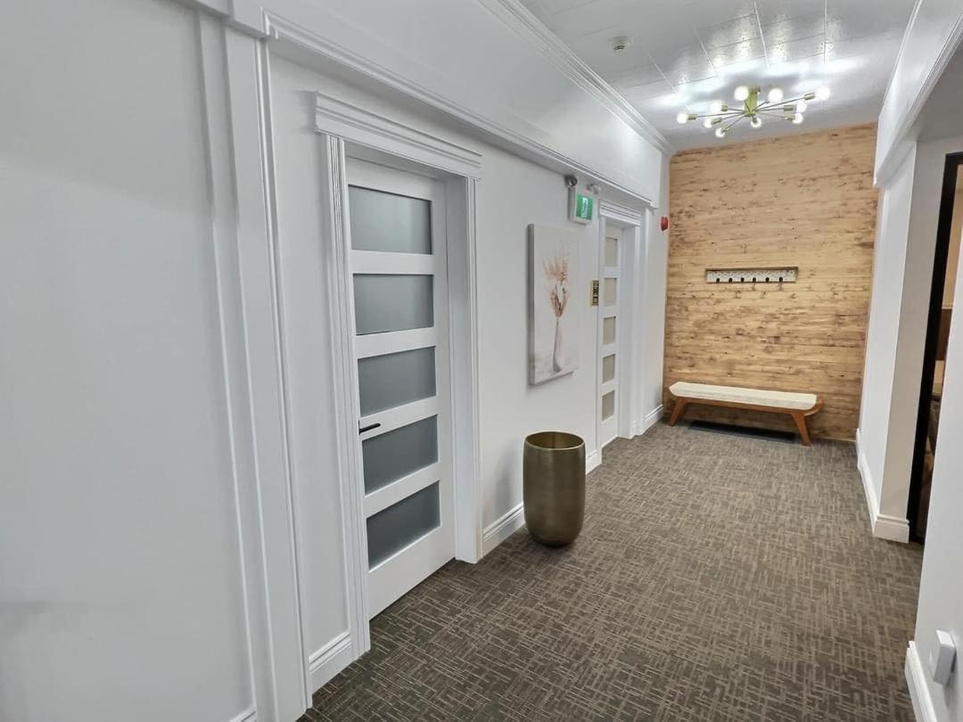 Auberge Nouvelle-France Ville-Marie Exterior foto